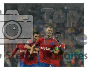 Darius Olaru de la FCSB sarbatoreste alaturi de colegii sai in meciul FCSB – FC Botosani din SuperLiga Romaniei pe Arena Nationala din Bucuresti, 5 februarie 2026