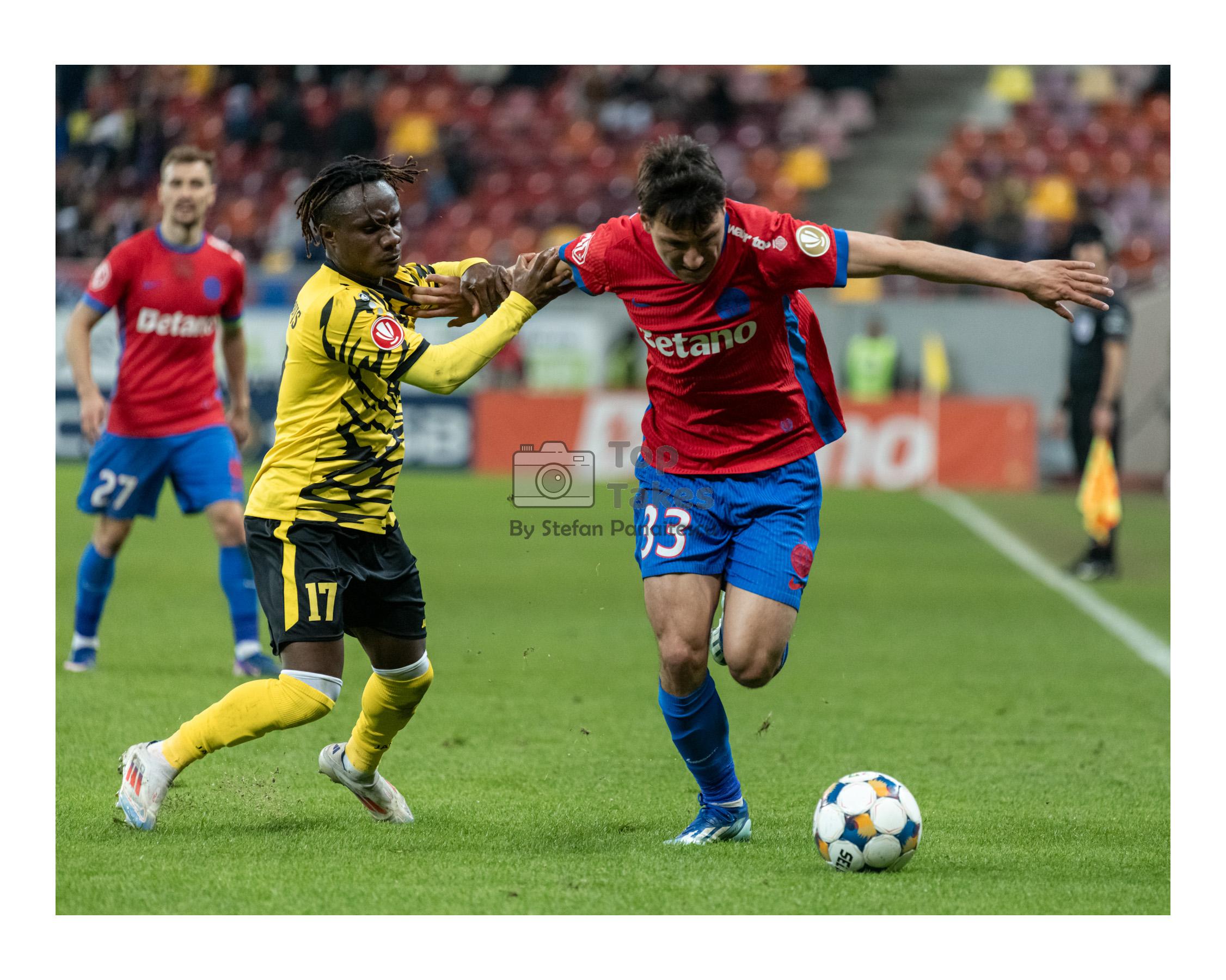 Radunovic (FCSB) in timpul meciului cu FC Metaloglobus Bucuresti din SuperLiga